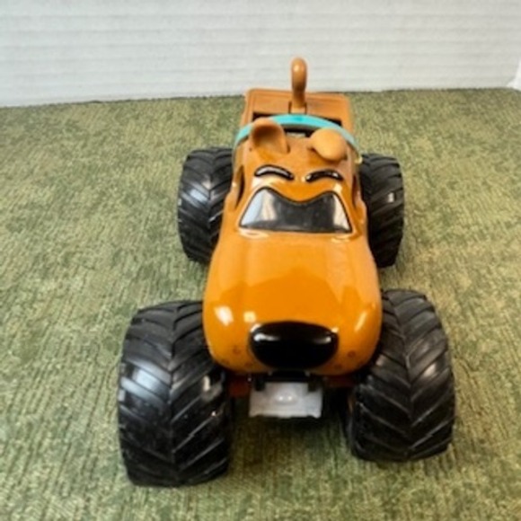 Lot of 7 Monster Jam and Blaze and the Monster Machines toy trucks - Picture 2 of 15